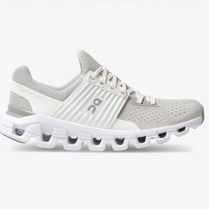 Women On clouds Shoes Cloudswift - Glacier/White size size 7
